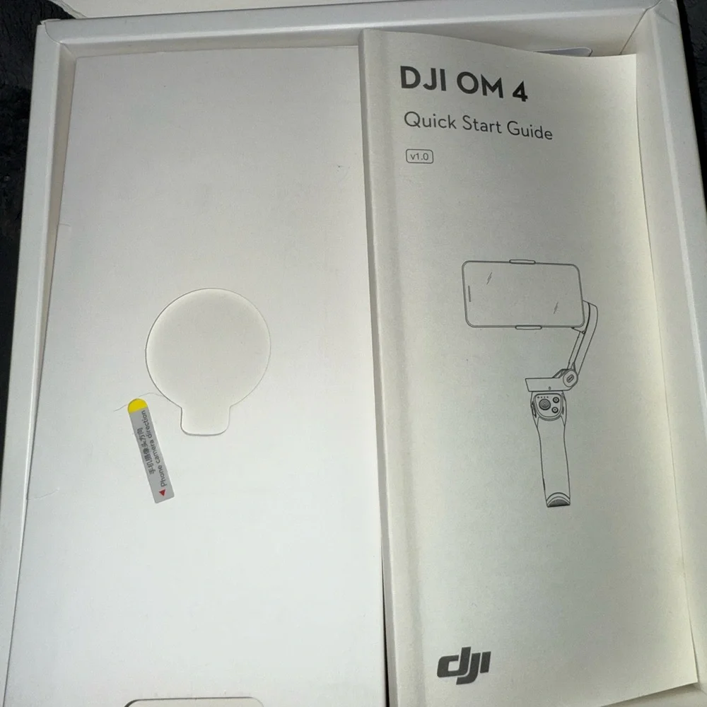 DJI OM 4 Smartphone Stabilizer - Picture 2 of 7